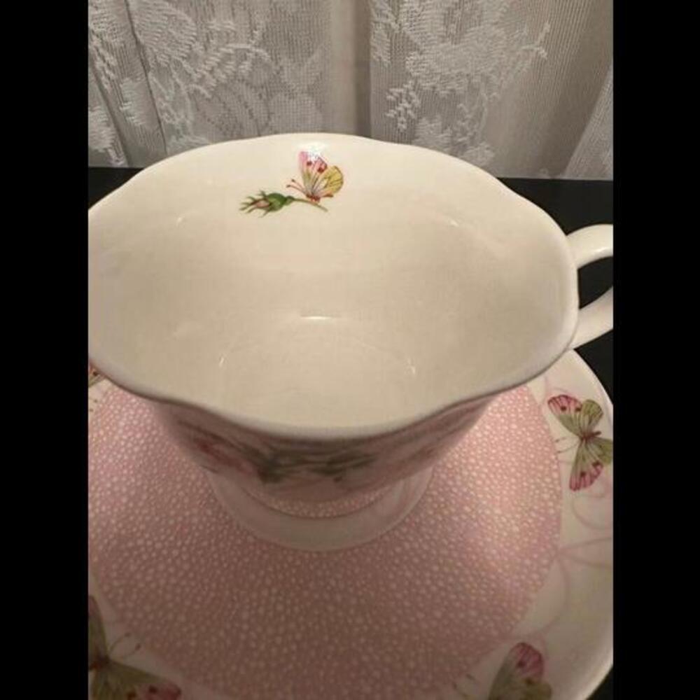 Grace Teaware Fine Porcelain Pink Floral Tea Cup and Saucer Set - Vintage Look - Picture 4 of 5